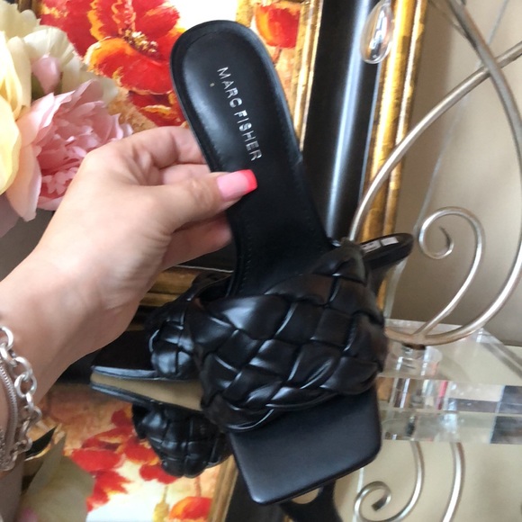 Marc Fisher Brizo Heeled Sandal Black MSRP $89 - Picture 9 of 15